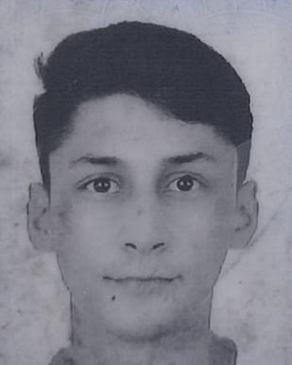 Otomobille çarpışan motosikletin sürücüsü öldü