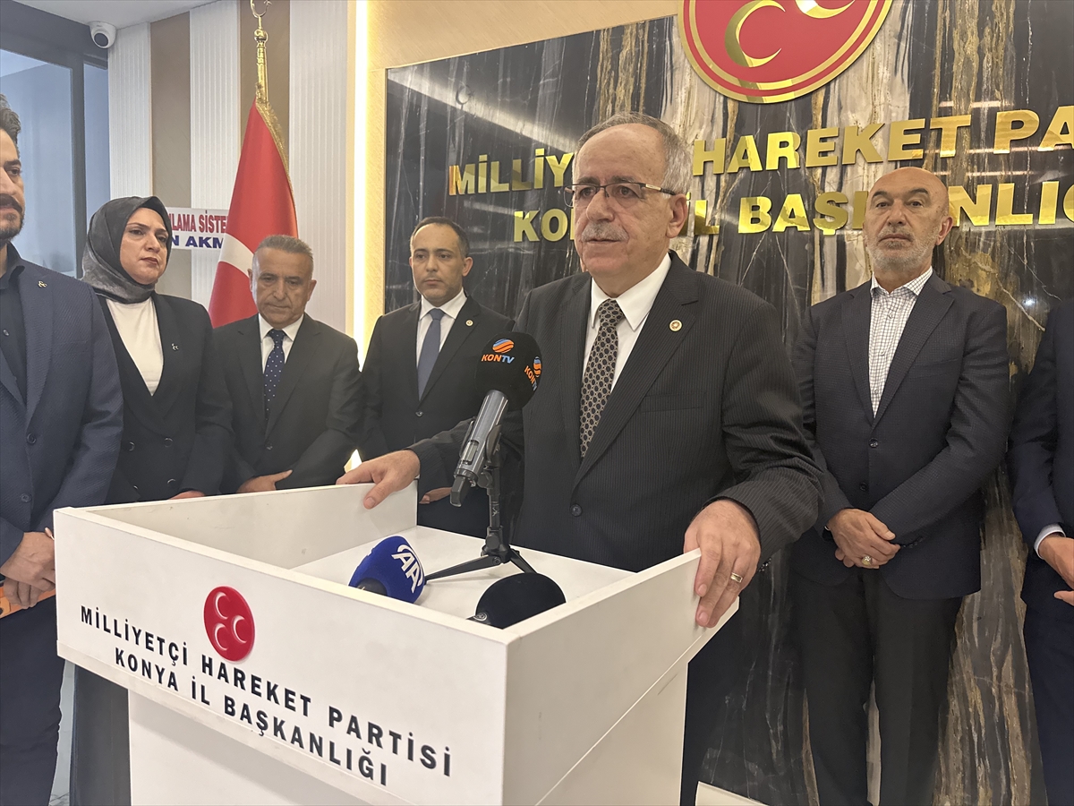 aa-20240412-34253021-34253018-mhp-genel-baskan-yardimcisi-kalayci-konyada-partililerle-bayramlasti.jpg