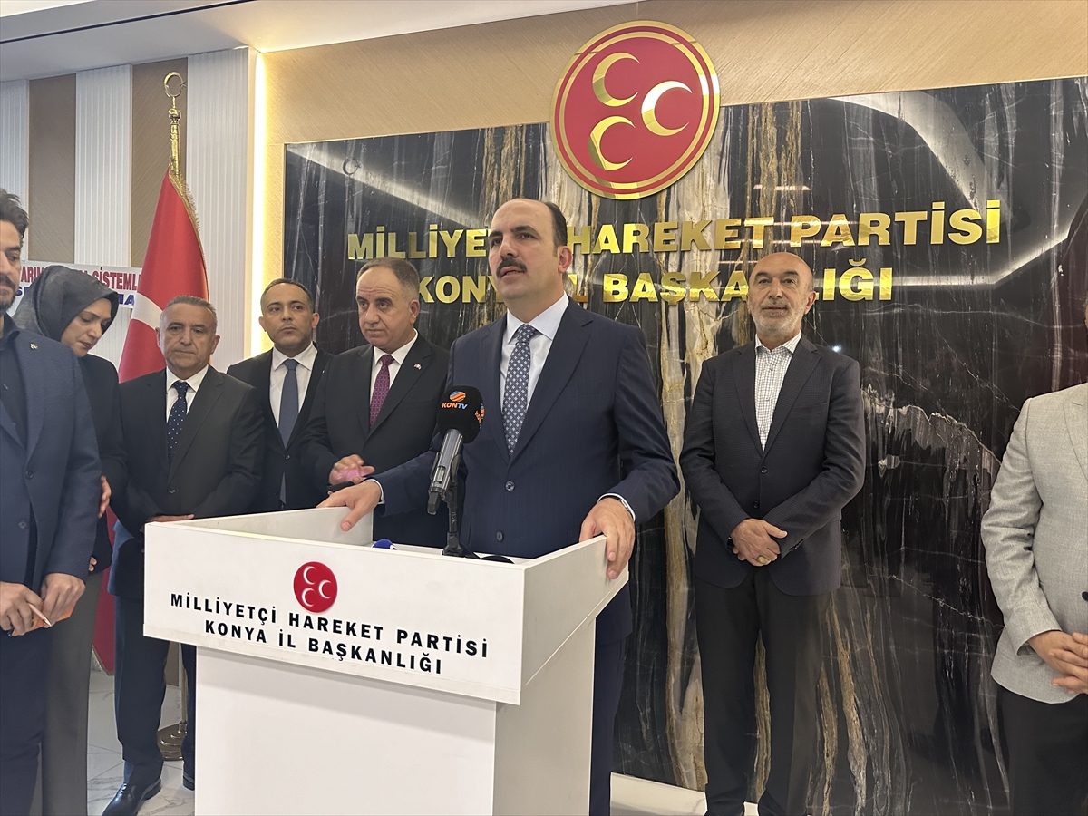 aa-20240412-34253021-34253019-mhp-genel-baskan-yardimcisi-kalayci-konyada-partililerle-bayramlasti.jpg