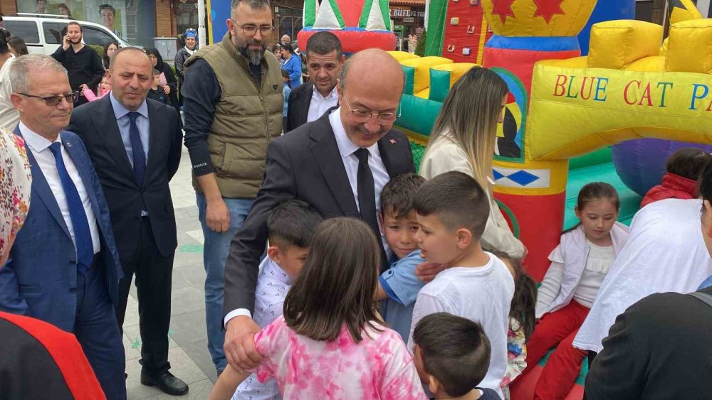 Konya'da şeker tadında bayram eğlencesi