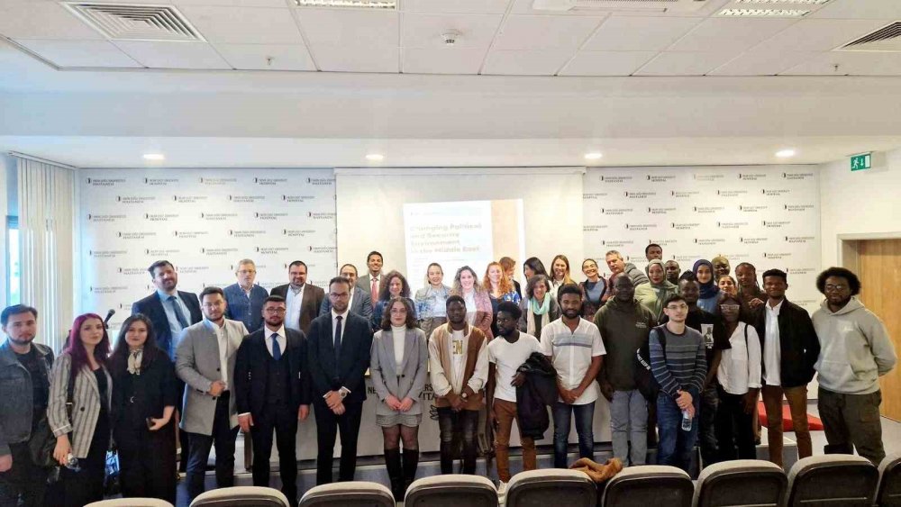 İran ve İsrail gerilimi artıyor, Orta Doğu’yu ne bekliyor?