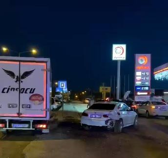 Zincirleme kaza; 10 yaralı