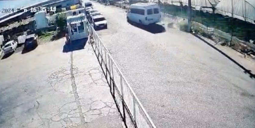 Babasının tartıştığı kişiyi minibüsle ezen şahıs tutuklandı