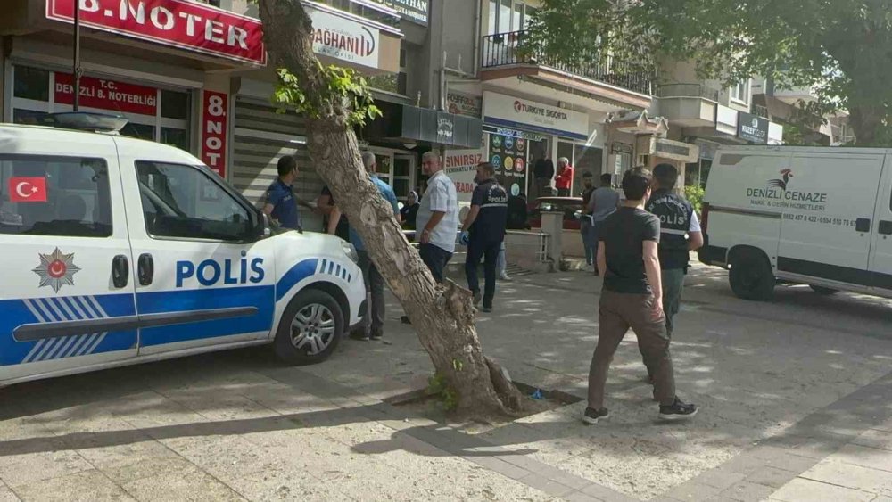 Yalnız yaşayan adam evinde ölü bulundu