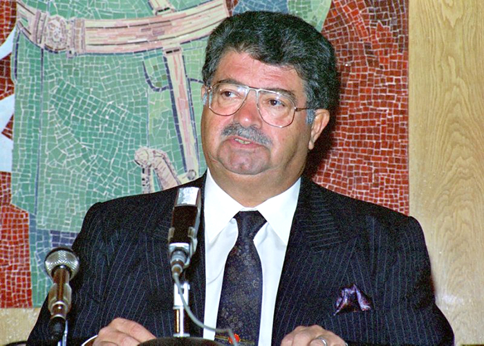 8-cumhurbaskani-turgut-ozalin-olumunun-uzerinden-31-yil-gecti.jpg