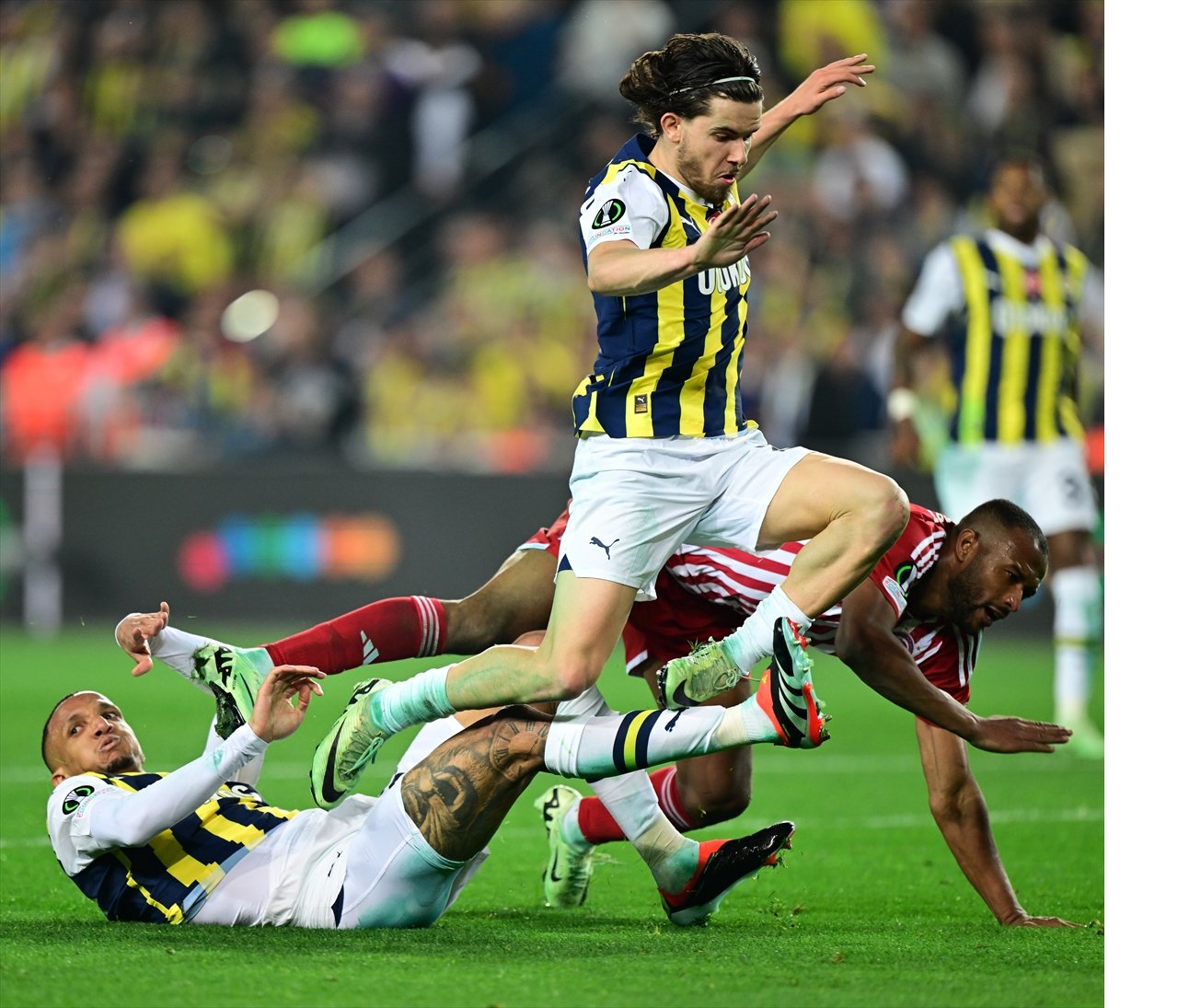 fenerbahce-olympiakos.jpg