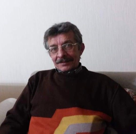 Tartıştığ eşi ve kayınpederini bıçaklayarak öldürdü