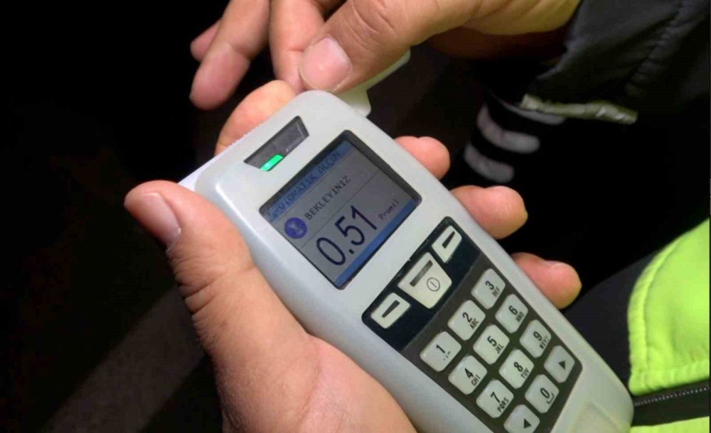 “Cenazeden geliyorum” dedi, alkollü çıktı