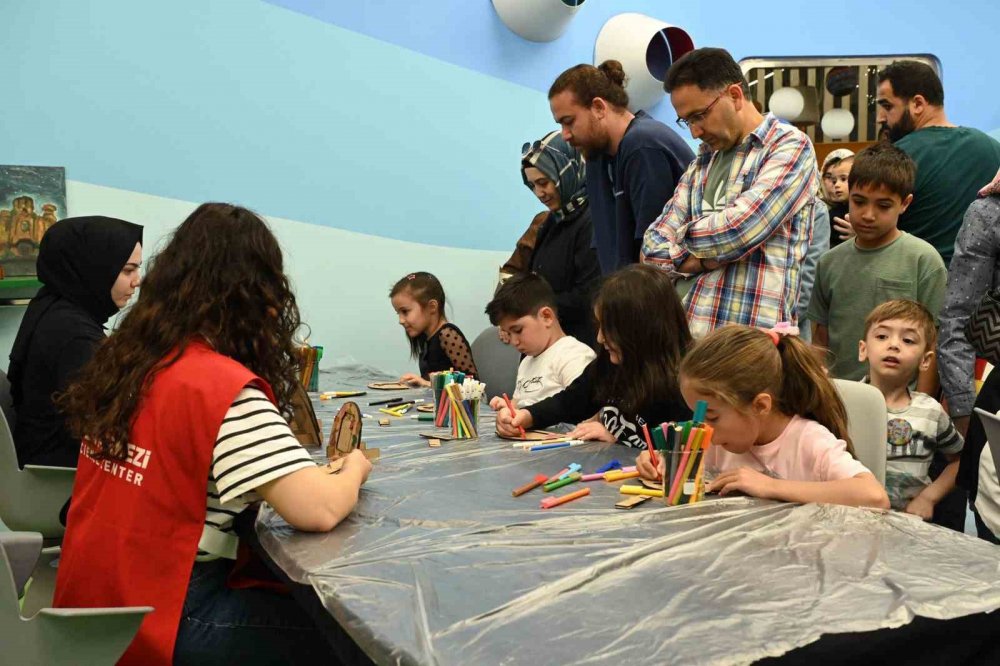 Konya'daki çocuklar bu merkezde doyasıya eğlendi