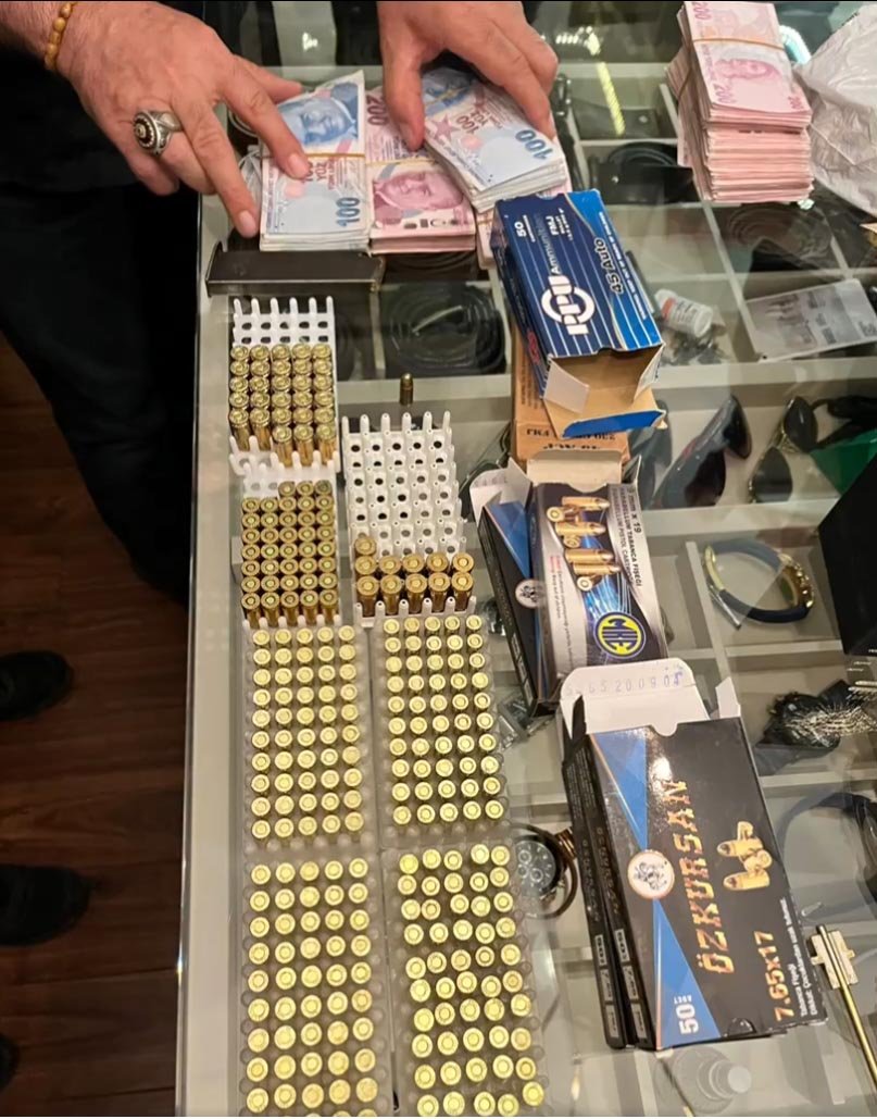 7 ilde suç örgütüne 'Mahzen-32' operasyonu; 24 gözaltı