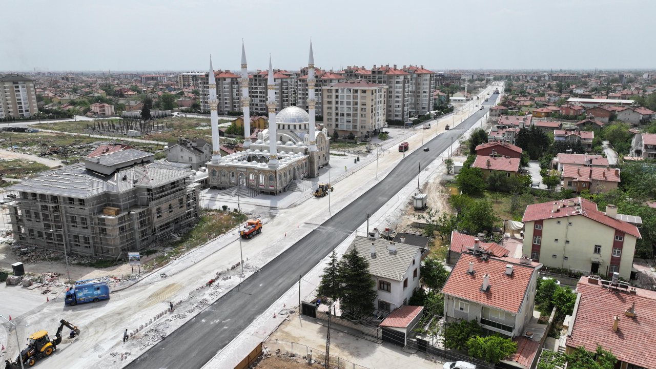 konya-kucuk-aymanas-caddesi-001.jpg