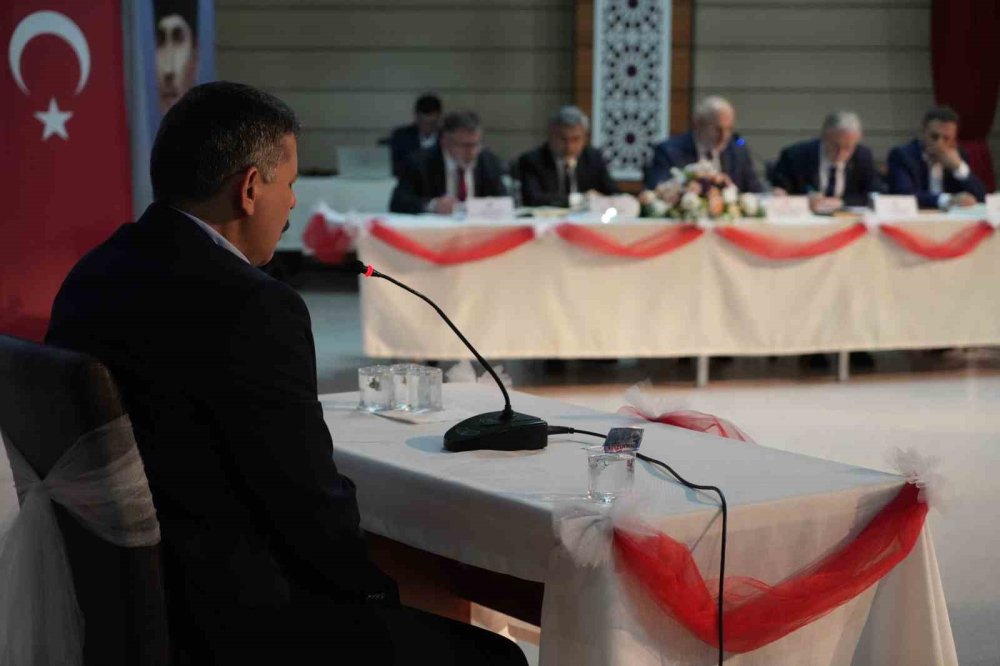 Konyalı Vali hafızlık yarışmasında birinci oldu