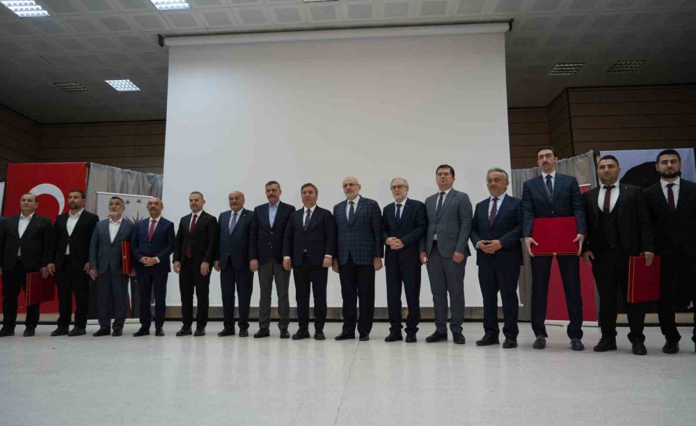 Konyalı Vali hafızlık yarışmasında birinci oldu