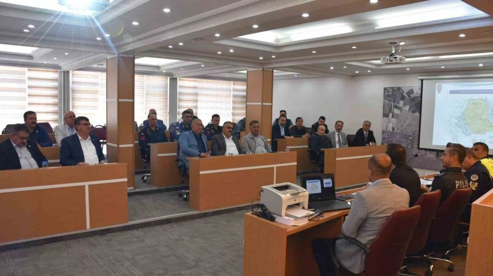 Konya Karapınar’da trafik sorunları masaya yatırıldı