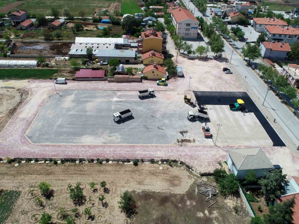 Meram’da Yaylapınar Pazar Yeri yenilendi