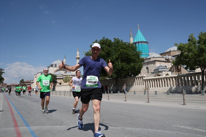 aa-20240526-34687401-34687400-3-uluslararasi-konya-yari-maratonu-kosuldu.jpg