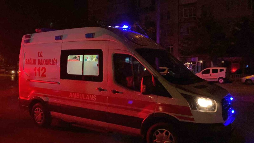 Konya merkezde otobüs durağında tartışma! 1 kişi vuruldu