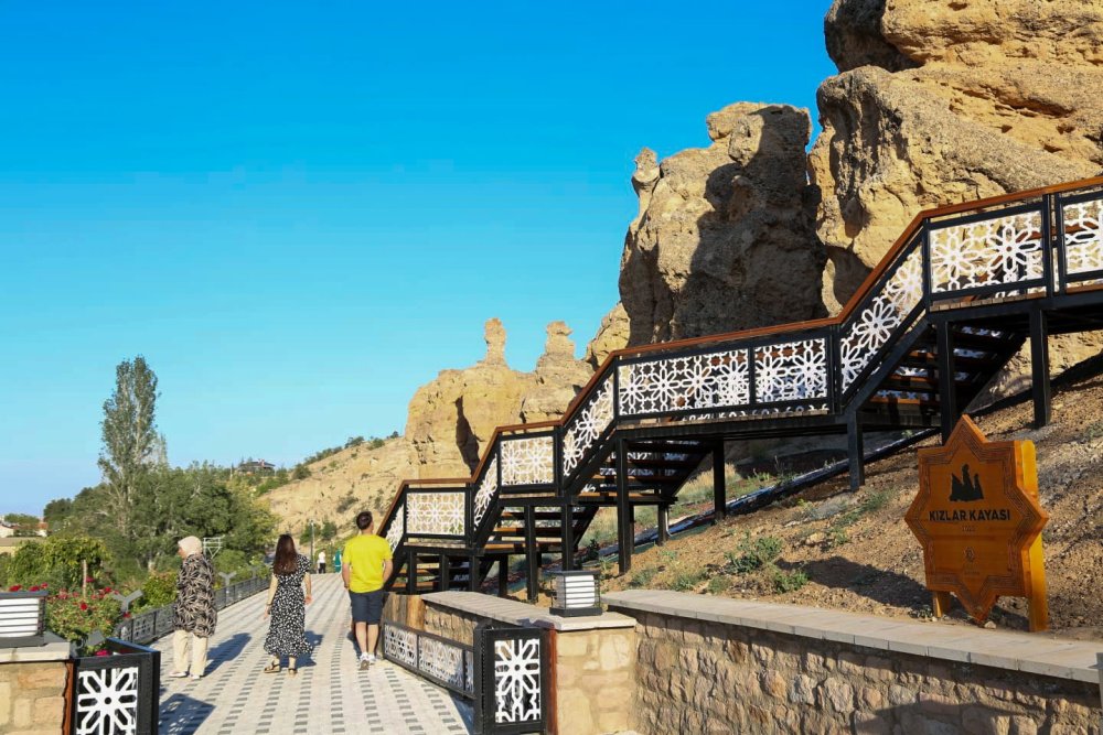 Ekipler çalıştı, Konya'nın ilçesinde huzur dolu bayram geçti