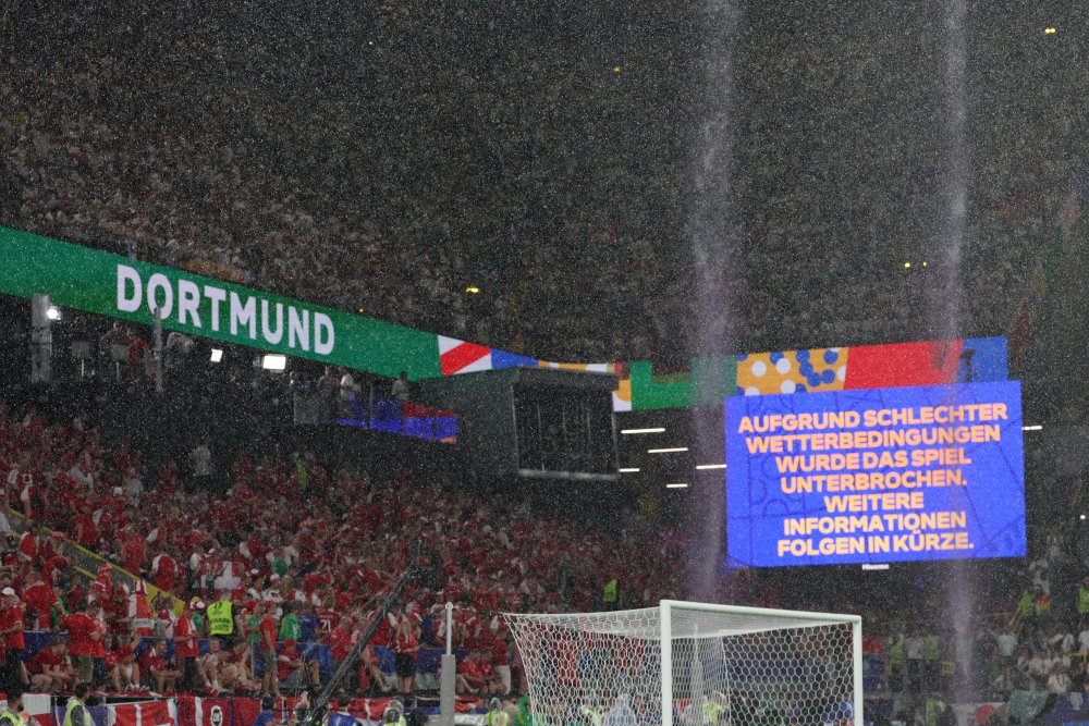 Almanya çeyrek final biletini iki golle aldı