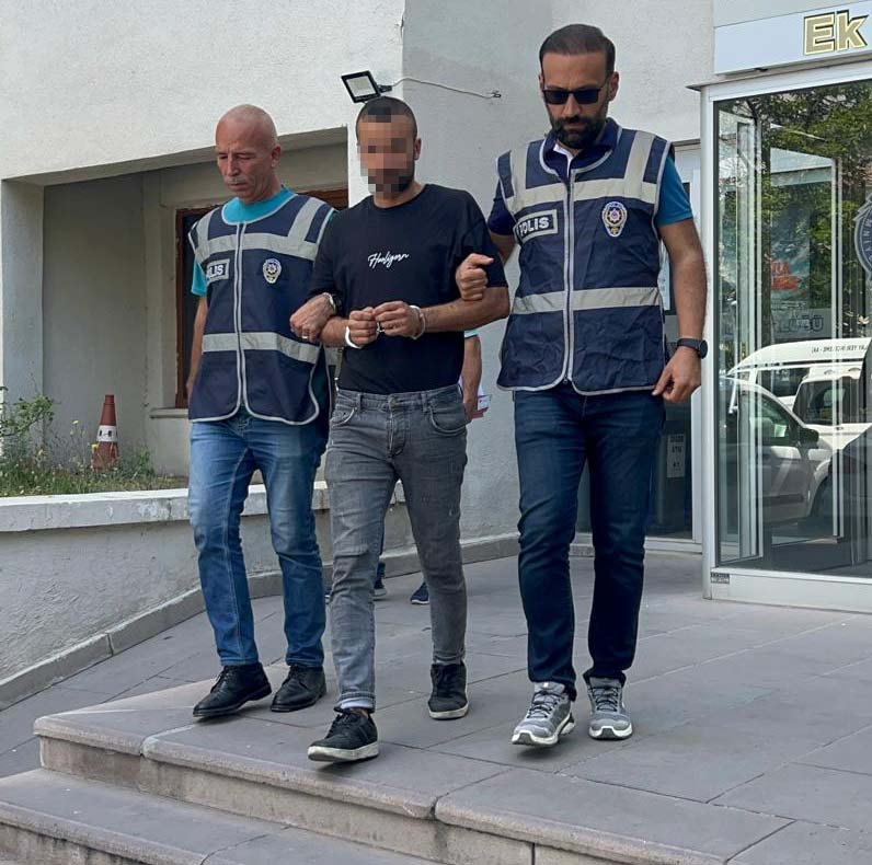 Nevşehir'de 18 yaşındaki genç dehşet saçtı! Bıçaklayarak öldürdü, bakın ilk sözleri ne oldu