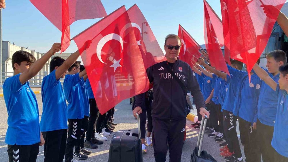 Milli tekvandocular Konya’dan uğurlandı