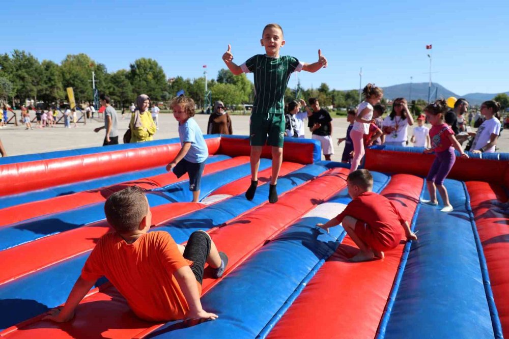 Konya Büyükşehir, gençleri spora teşvik ediyor