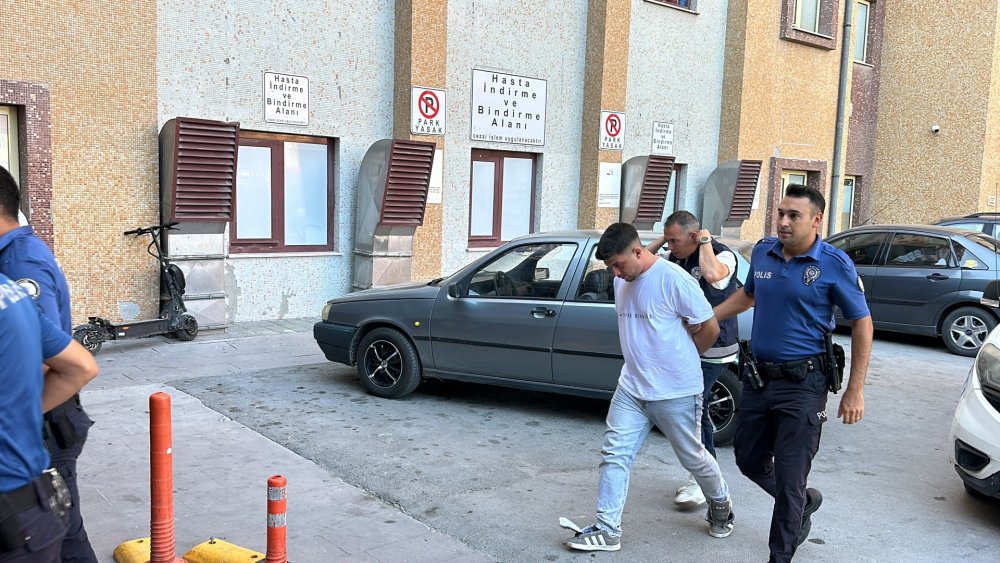 Otomobilin çarptığı 2 kardeşin ölümünde sürücü tutuklandı