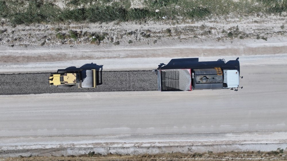 Karatay Belediyesi, her alanda sahada