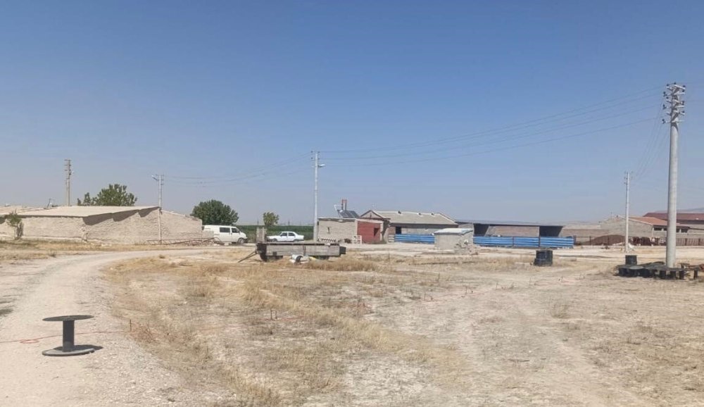 Konya'da 20 tona yakın bir toprak yer değiştirdi