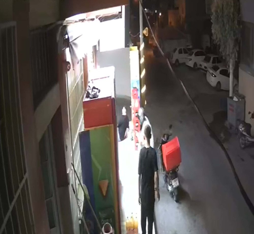 Bir hafta önce bıçakladığı kişi tarafından öldürüldü