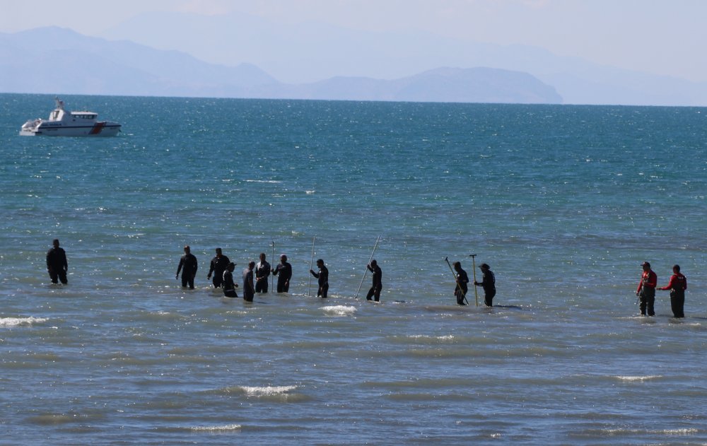 Üniversiteli Rojin'i arama çalışmaları sürüyor