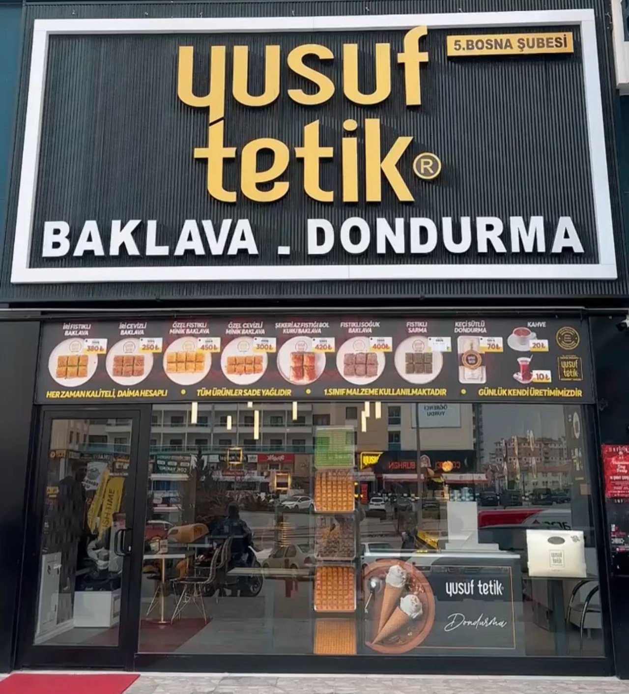 yusuf-tetik-baklavalari-5.jpeg