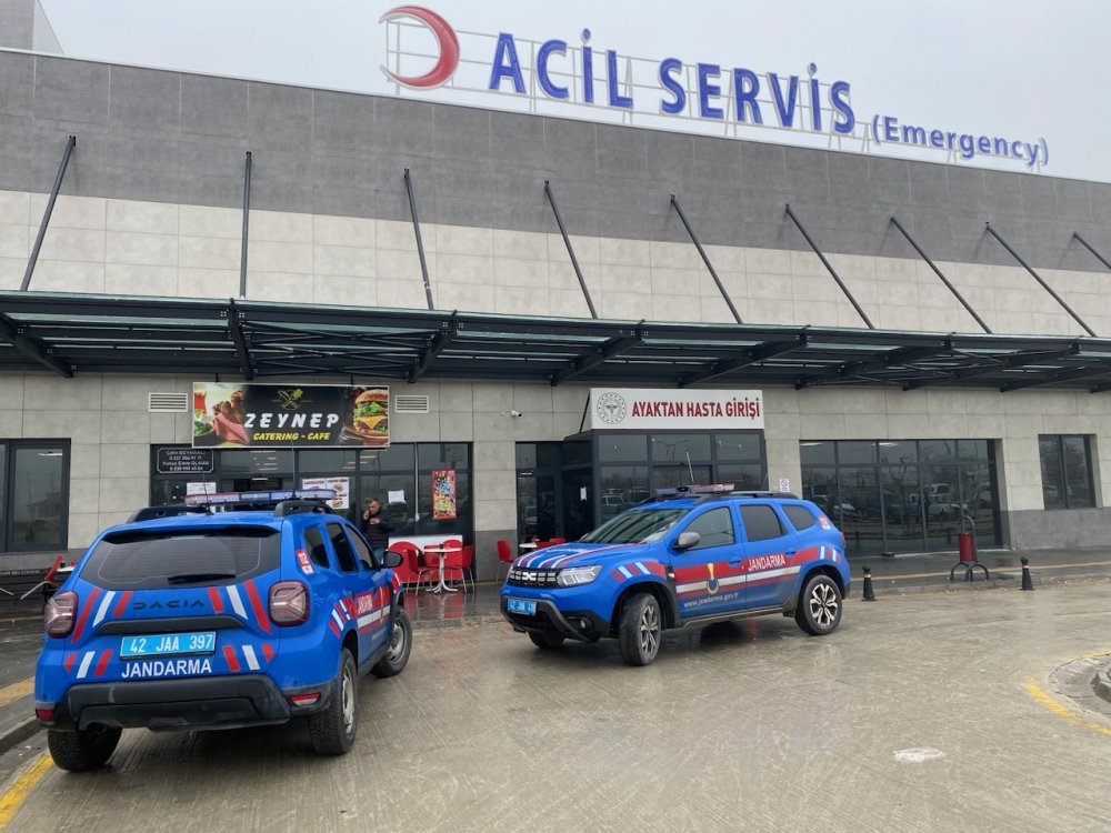 Konya’da otomobil takla attı! 6 kişi yaralandı