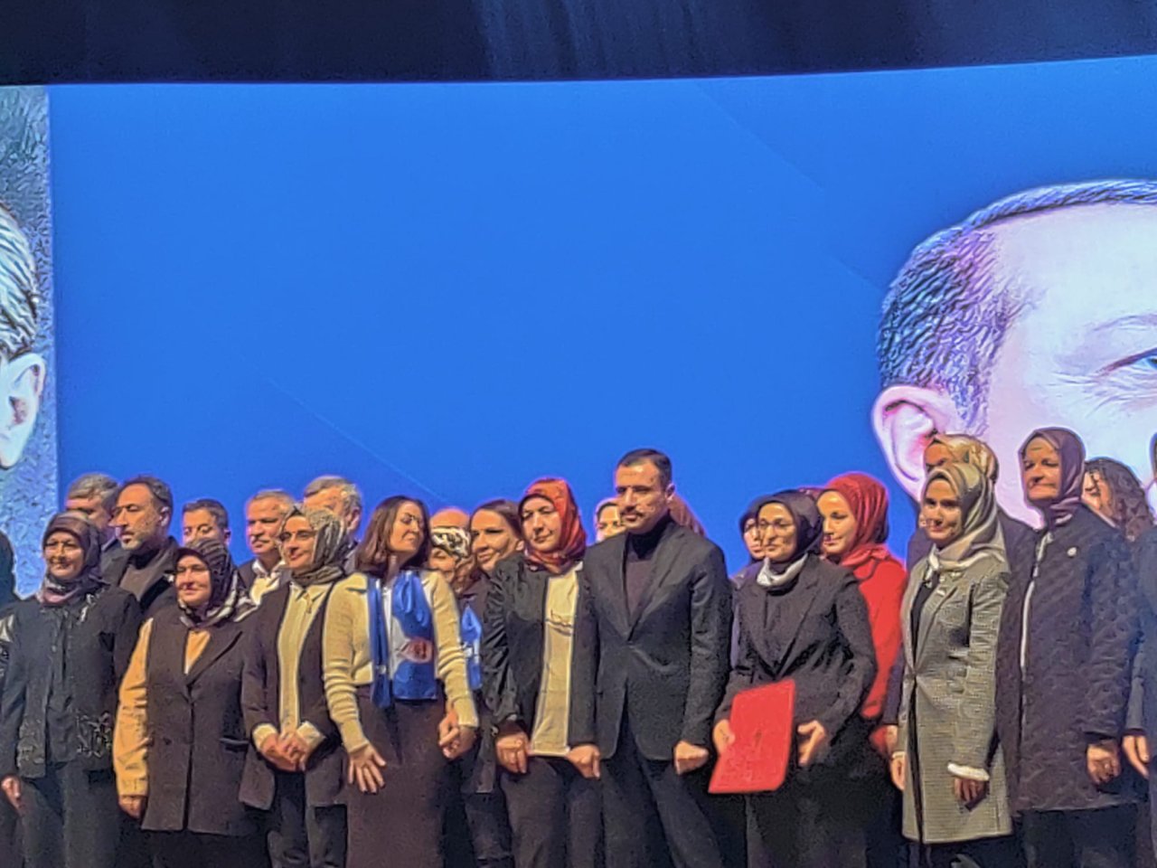 ak-parti-konya-kadin-kollari-kongresinde-birlik-beraberlik-vurgusu-5.jpg