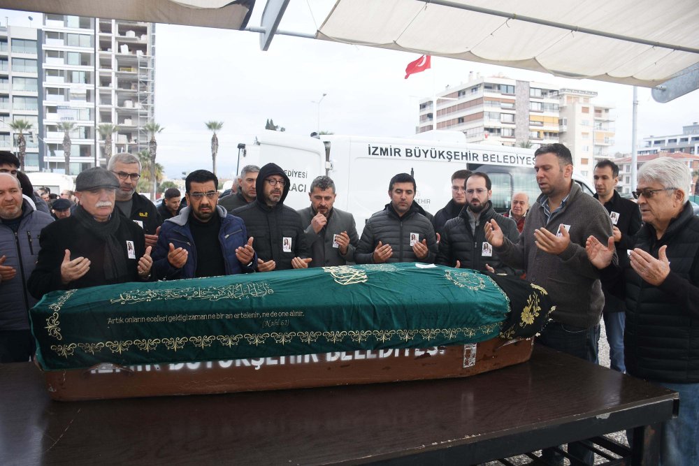 Konya'daki kazada hayatını kaybeden eskrimcinin hayalleri yarım kaldı