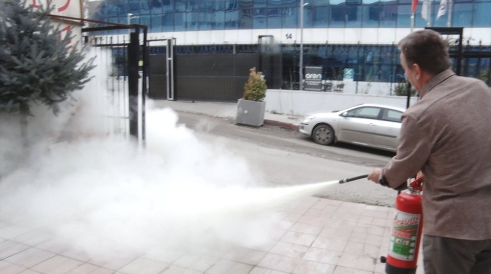 Fırsatçılar bunu da yaptı! Fiyatlar alevlendi