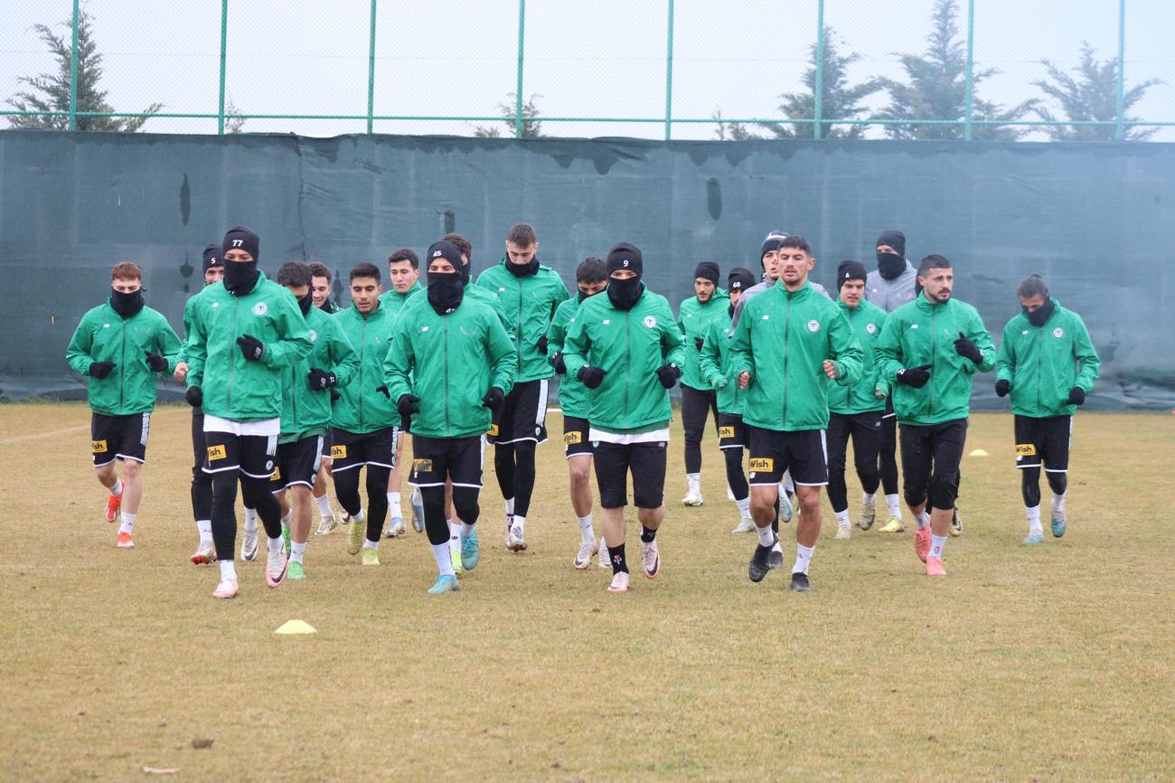 konyaspor-camiasina-seslendi.jpg