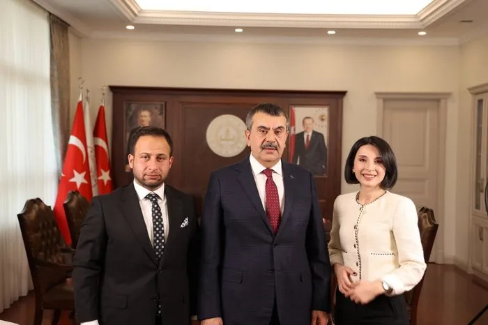 0x0-ogretmen-atamalarinda-yeni-sistem-kpss-ve-mulakat-kalkti-mi-bakan-yusuf-tekin-milli-egitim-akademisi-hakkinda-1738079915400-1.webp