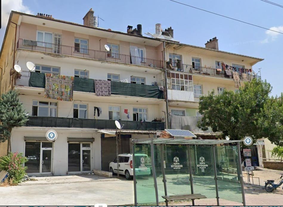 Konya'da çöken 4 katlı binayı yapan müteahhit gözaltında