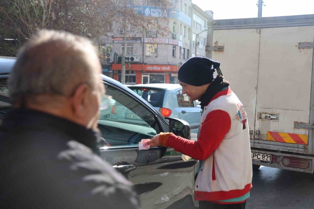 Konya'daki dilenciden çok konuşulacak sözler... 100 bin lira verseler, ben yine kendi işimi seçerim