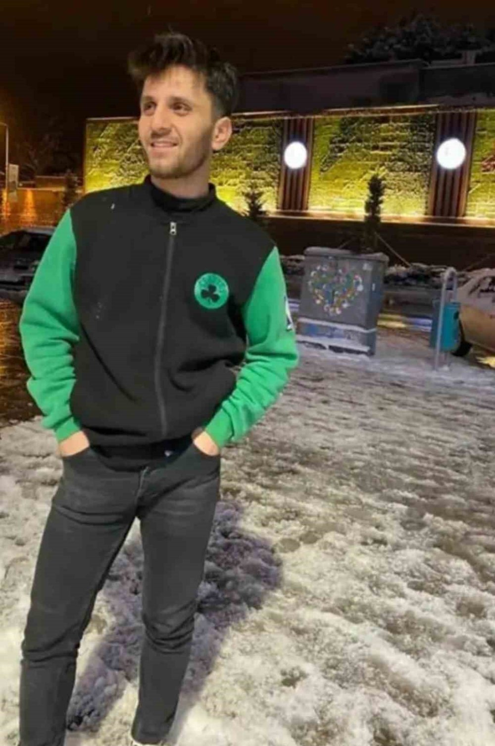 Erkek arkadaşını bıçaklayarak öldürdü