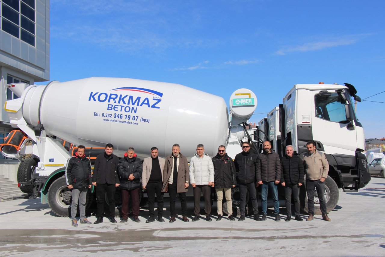 buyruk-gruptan-unal-korkmaz-hazir-beton-filosuna-7-yeni-renault-trucks-4.jpg