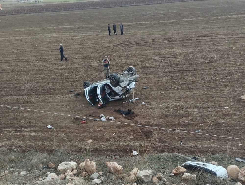 Köpeğe çarpmamak içindi... 3 yaralı