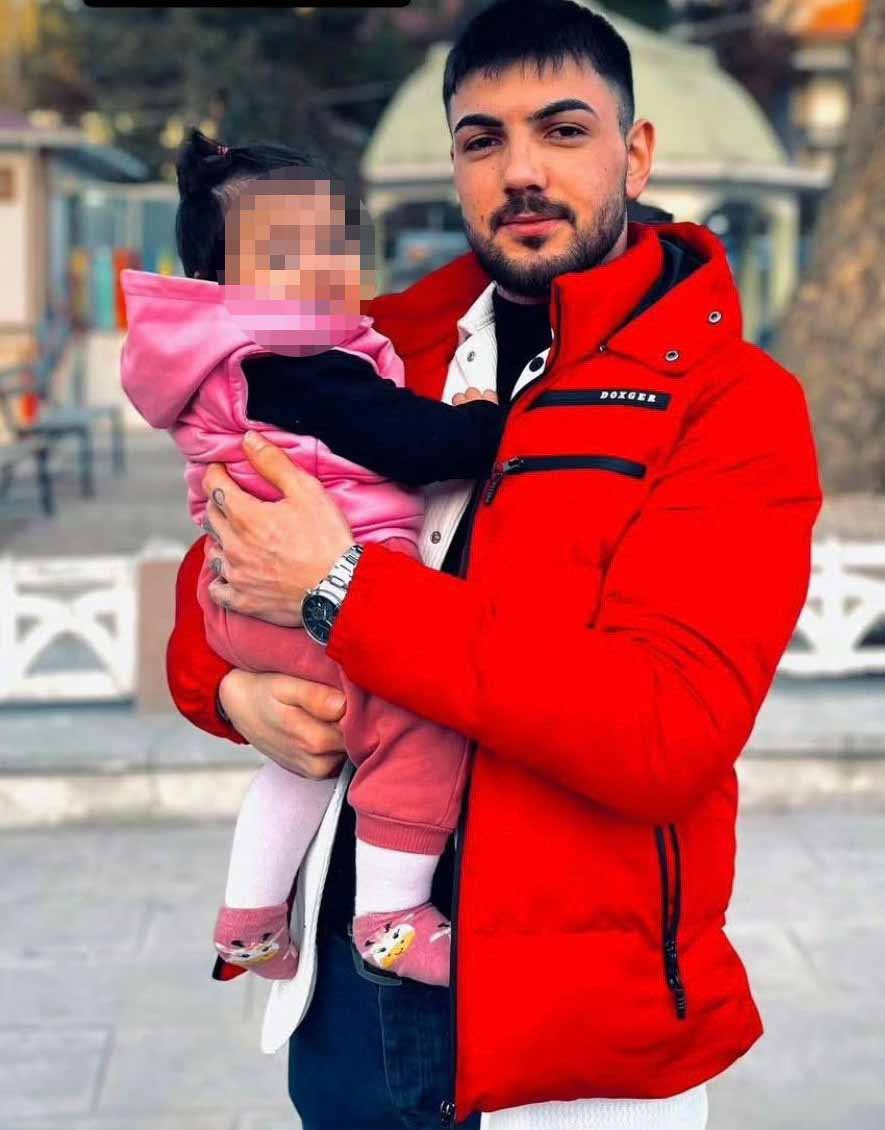 Bıçaklanan garson öldü