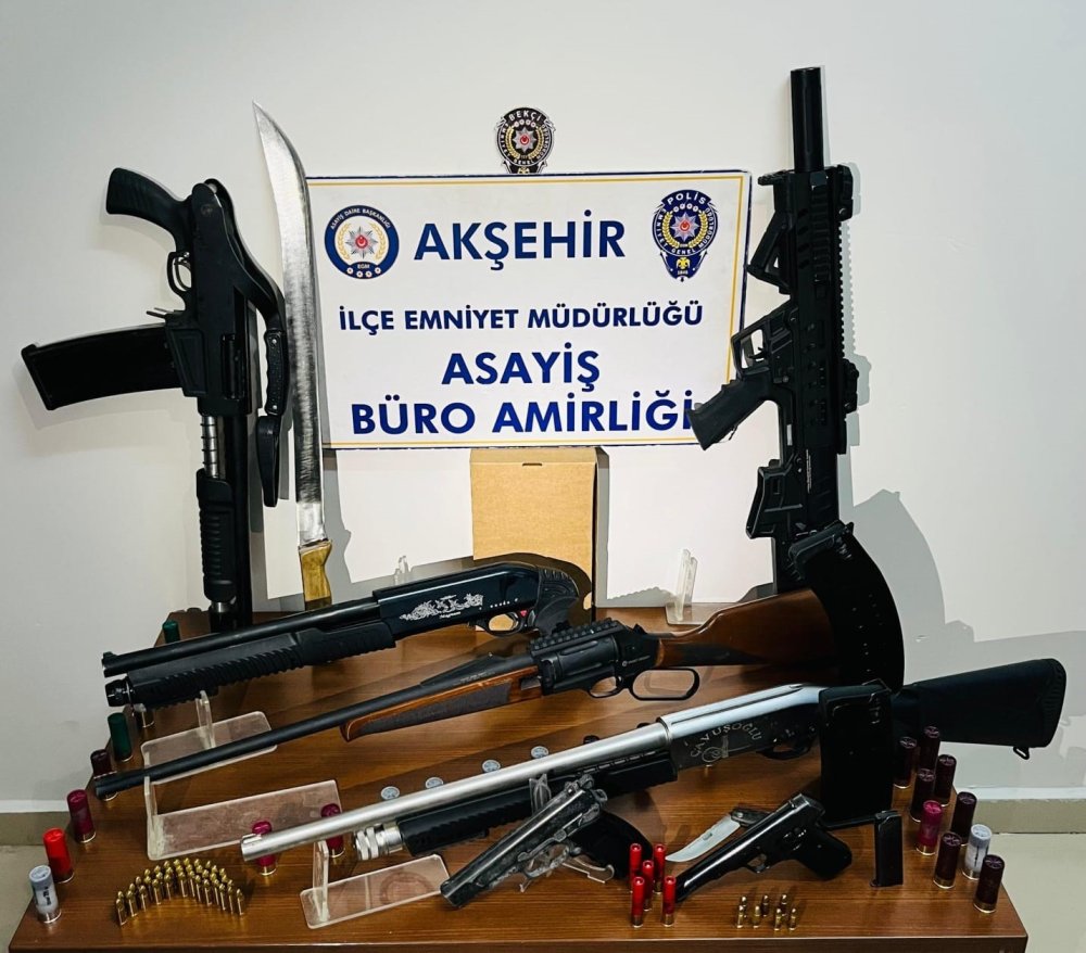 İş yeri değil sanki cephanelik! Konya'da ele geçirildi