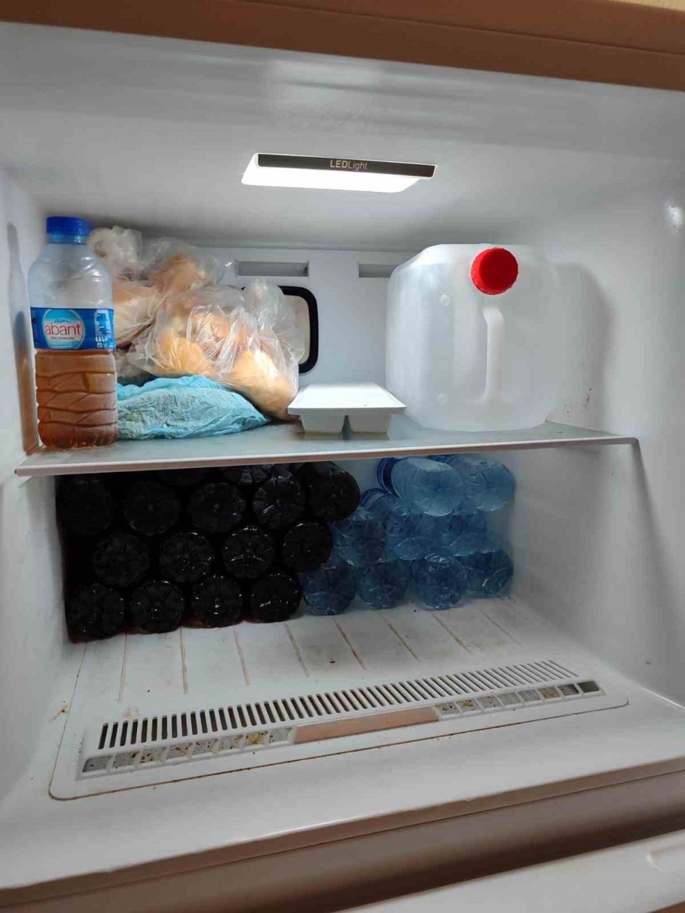 Konya’da mutfak dolusu kaçak içki!