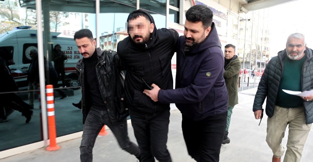 Konya'da arzuhalciye kurşun yağmuru... "Namusunu bilmeyen kendini bilmez"