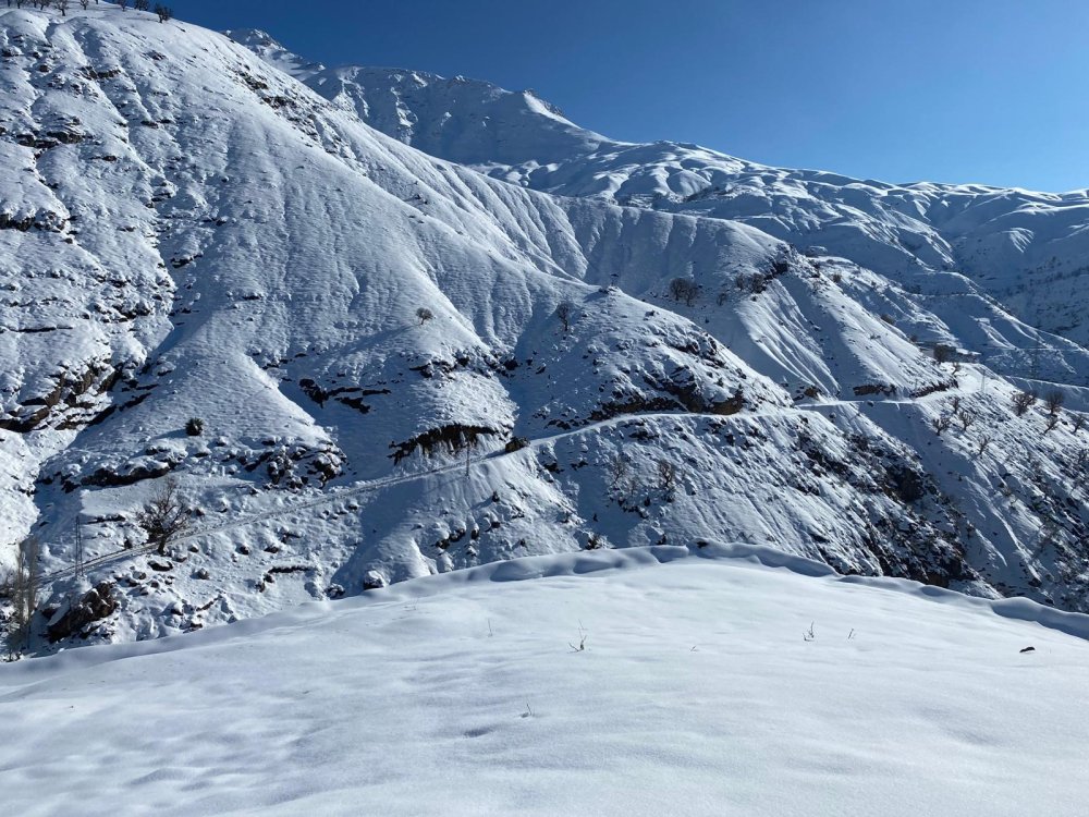 28 yerleşim yerinin yolu kapandı