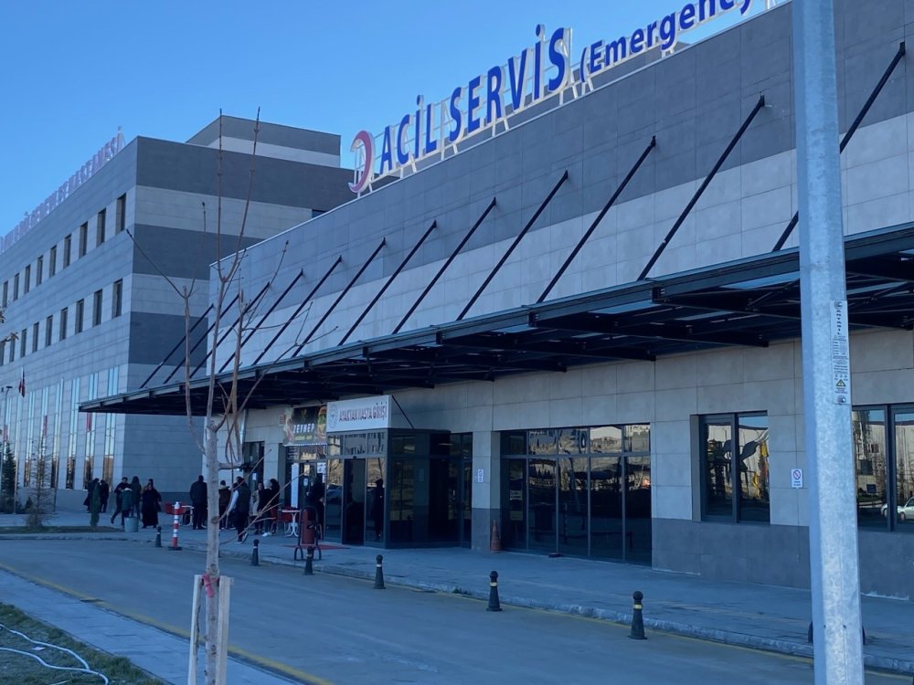 Yer Konya... Balkondan düştü, hastanelik oldu