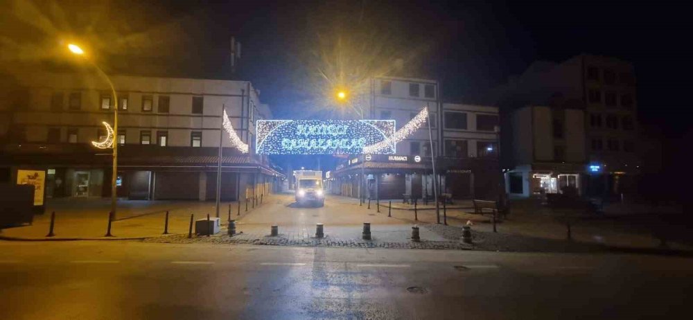 Konya’da cadde ve çarşıları ramazana hazır